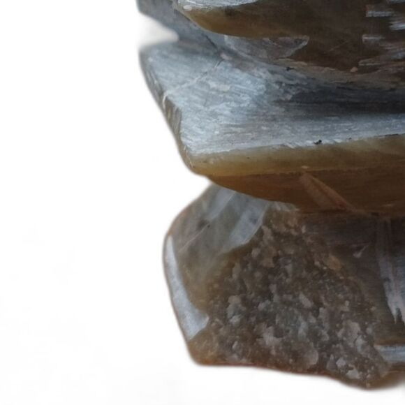 Olive green Soapstone hand carved Ganesh figure Chip on Base & Tusk 3"X2.3"X4.6" - Picture 6 of 7